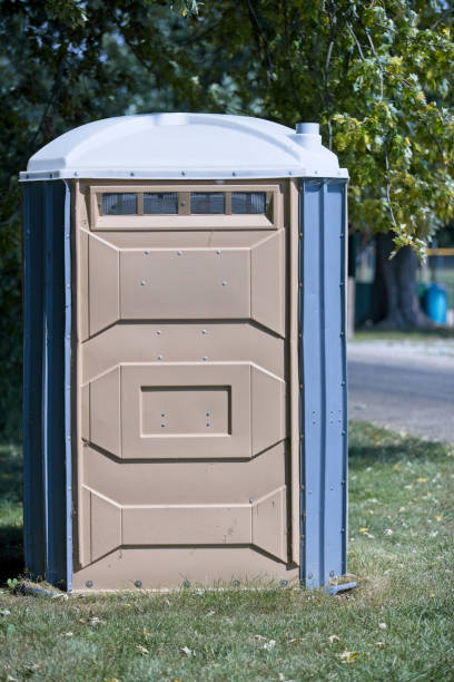 Best Local porta potty services  in Dakota Dunes, SD