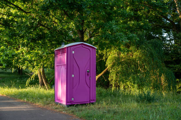 Best Porta potty delivery and setup  in Dakota Dunes, SD